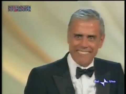 Teo Teocoli imita Mazzone Maldini e altri Sanremo 2002