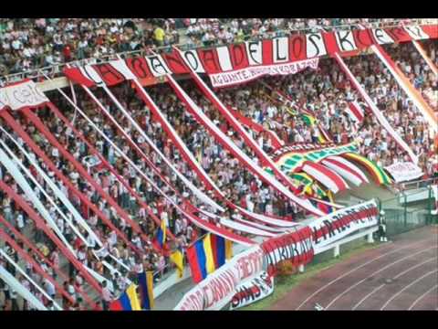 "LA BANDA DE LOS KUERVOS JUNIOR MANDA" Barra: La Banda de Los Kuervos &bull; Club: Junior de Barranquilla