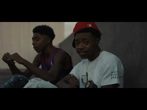 Kash 93 - Hookless Pain (feat. Bagg Chaser)