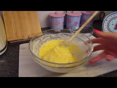 download lagu mp3 mp4 Baked Syrup Sponge, download lagu Baked Syrup Sponge gratis, unduh video klip Baked Syrup Sponge