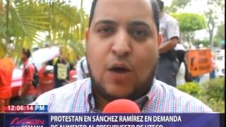 Protestan en Sánchez Ramírez en demanda de aumento al presupuesto de UTECO