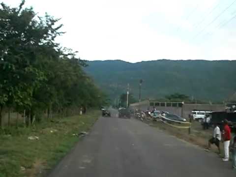 Piques los potocos - Fiesta "MK4" vs Silverado SS "Bestia negra"