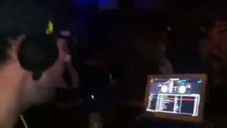 DirtySwift qui joue fesses de la MZ