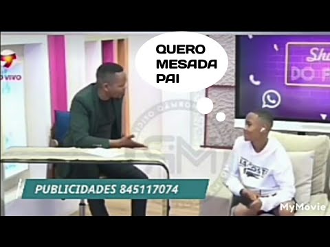 Filho de Fred Josias invade o programa do pai e exige mesada ao vivo