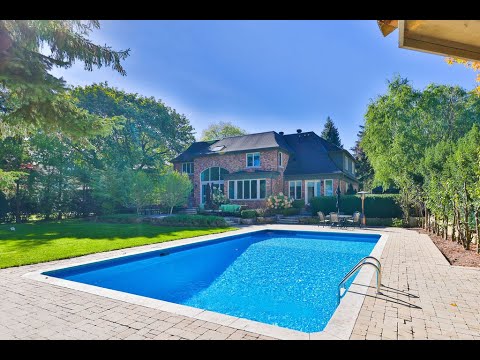 265 Donessle Dr Oakville - presented by Peter He