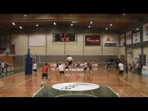 OK Triglav Kranj 1:3 ACH Volley (Žan Beravs #10, Urban Toman #1)