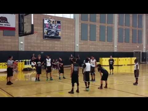 SD Wolverines vs. Next Level - 14U (B) - Top Gun Basketball League - Fall 2015 - 10/10/2015