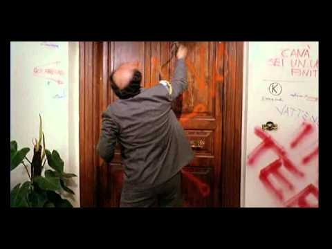 L'Allenatore nel Pallone "Lei ieri c'ha fatto prendere quattro pappine....."