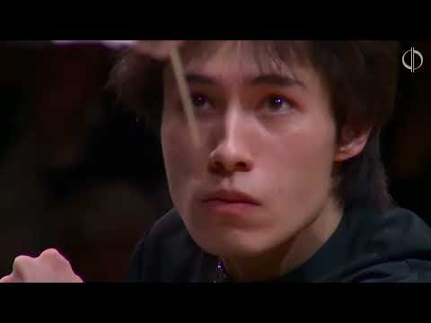 Angel Stanislav Wang Performs at “Stars of the 21st Century”