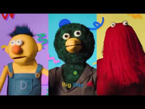 The Big Day Song - Don't Hug Me I'm Scared