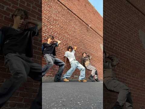 Let’s groove! 🕺 | Descendants x ZOMBIES Worlds Collide