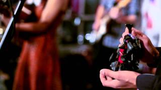 José Gonzalez + Mia Doi Todd - Um Girassol da Cor do Seu Cabelo [Live 6-20-11]