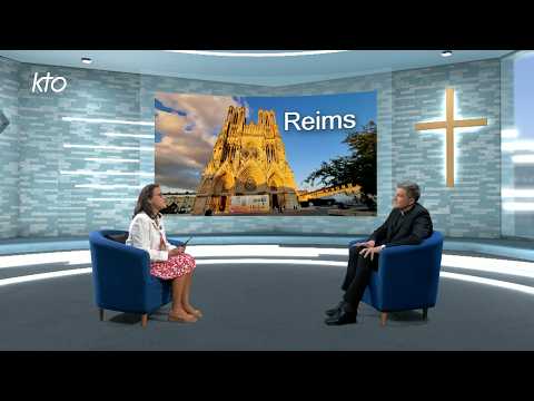 Mgr Eric de Moulins-...