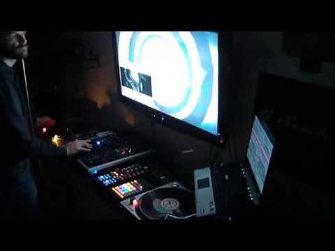 Techno mix by Sander Bottaio 7-4-2015