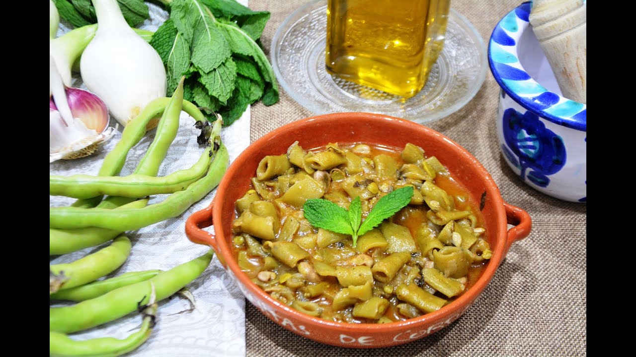 Cazuela de habas de las Ermitas de Córdoba II. Los tuppers de mamá.