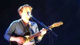 Saint Raymond- Ghosts- Ed Sheeran X Tour HD Second Row 12.10.14