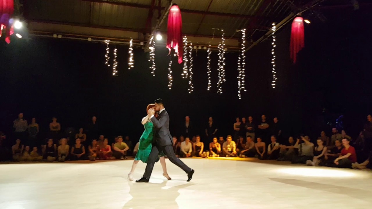 Video thumbnail for Joana Fernandes Gomes & Sebastian Jimenez @ Festival Tango Roots 2017 _ Paris _
Démo 1/3 _ Tango