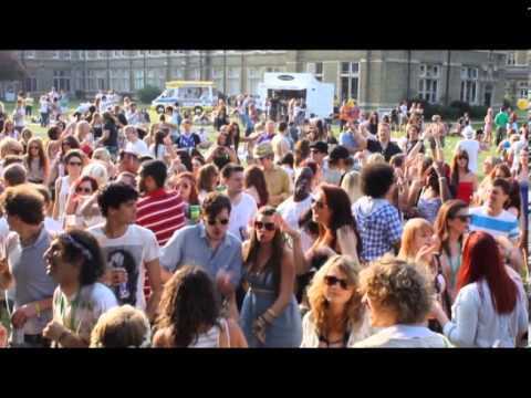 Old School Garage Set, SimmStock 2011