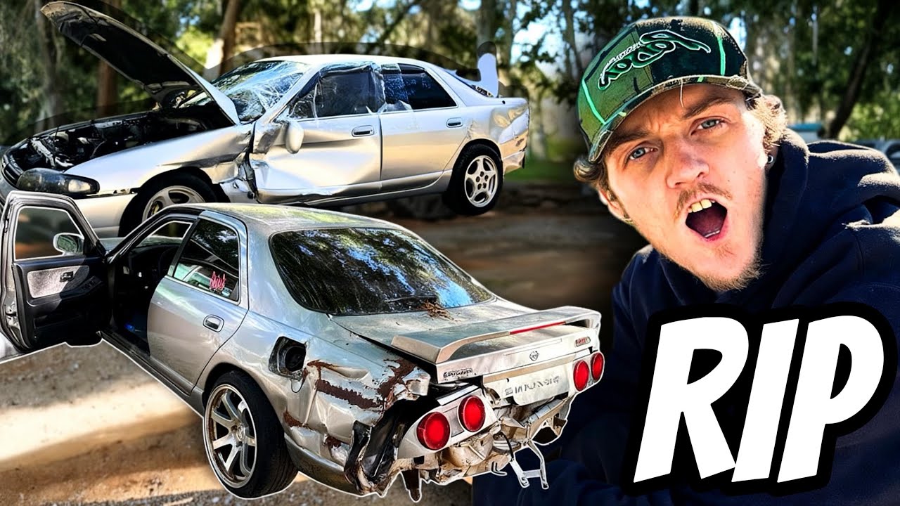 MY R33 SKYLINE is TOTALED..So i Bought This!
