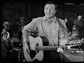 Pete Seeger- "Goodnight Irene" Live 1963 [Reelin' In The Years Archive]