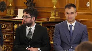Audiencia del Rey a una representación de la Plataforma EsTech