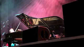 Rufus Wainwright &amp; the BBC Philharmonic Orchestra - Little Sister [Live at the Apollo, 27/09/2025]