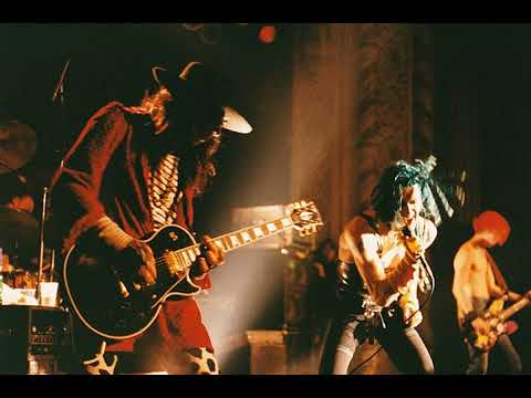Videoclip de Kettle Whistle — Jane's Addiction