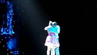 SYTYCD Tour 2010- Collide and My First Kiss with Lauren and Kent