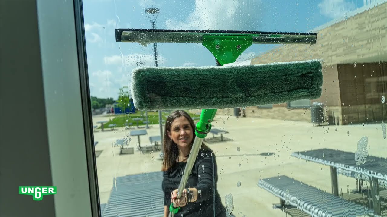 VisaVersa® Pro: The Versatile Tool for Professional Cleaning Results