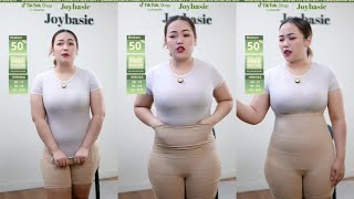 Download lagu Beautiful lady selling the corset shapewear everyone dreams of mp3