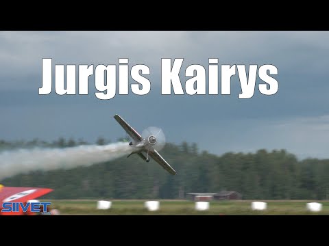 Insane SHORT flybys by Jurgis Kairys Su-31 - Flygfesten 2022