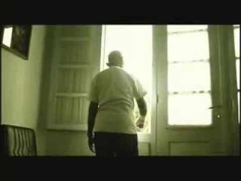 D'Kross Malang Ke Bulan video clip original