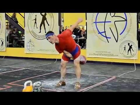 World record in kettlebell snatch by Johny Benidze - 200 reps (32 kg kettlebell)