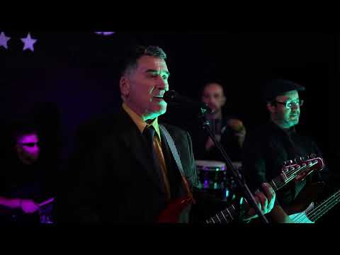 Video de la banda PROBLEMAS PERSONALES