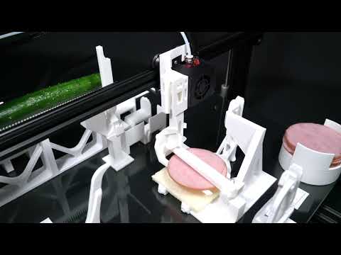 Mechanical Engineer Uses 3D Printer To Make A Sandwich