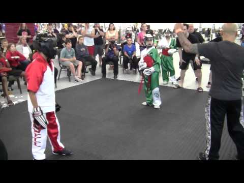 Justin Charron (Pro-Am) vs Team Bagwell - New England Open 2015 - Fight 1