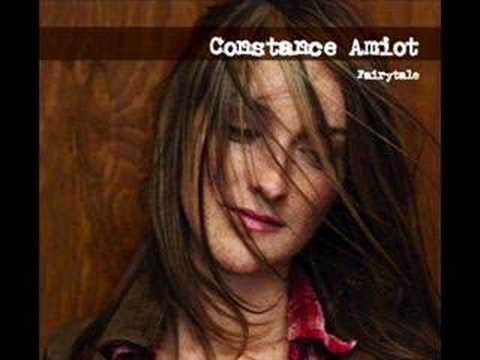 on dira ouff..constance amiot