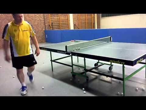 Тренировка 10.Накат на накат справа налево разными ракетками.2014.08.26.