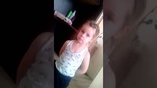 Сестра вышла из подконтроля брат помогоет