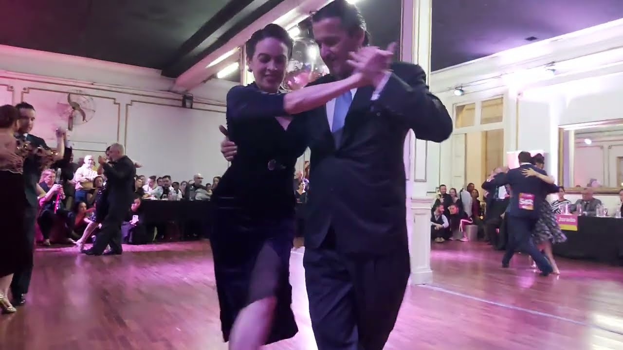 Ronda2 Milonga 12/05/23"Milonga de mis amores"Laurenz campeonato de baile de la ciudad La Discepolo