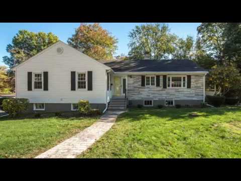 19 Longbow Rd, Lynnfield MA - Gina Gavegnano - Tel: 781 913 6898