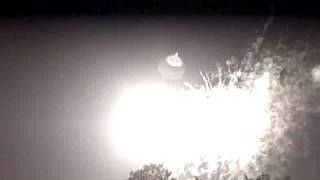 preview picture of video 'Fireworks July 4th 2009 Lancaster Ky 1'