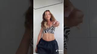 Lea Elui Hot New TikTok