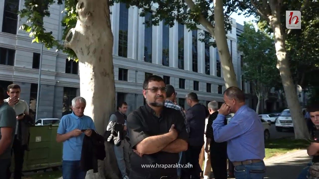 #Ուղիղ. Մեկնարկում է «սրբազան շարժման» ավտոերթը Սարդարապատ