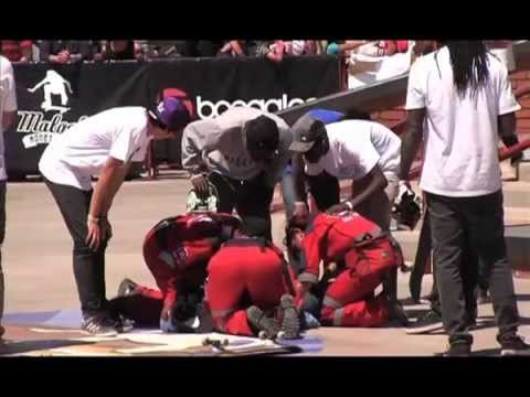 AV17.4 - Maloof 2012