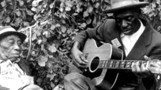 Mississippi John Hurt-Hot Time In The Old Town Tonight