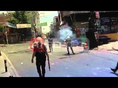 A1 Report - Protestat ne Turqi, shenohen dy viktima gjate perplasjes me policine