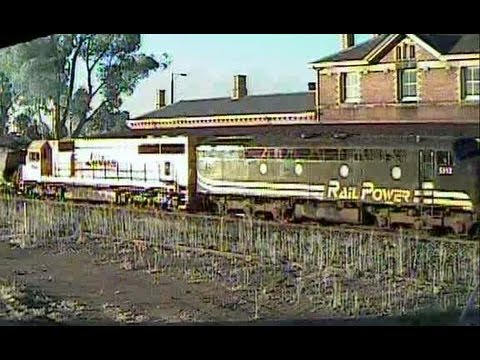 Stawell Station Cam - 12th feb 2013 RailPower S312 & L277 Australian Locolease