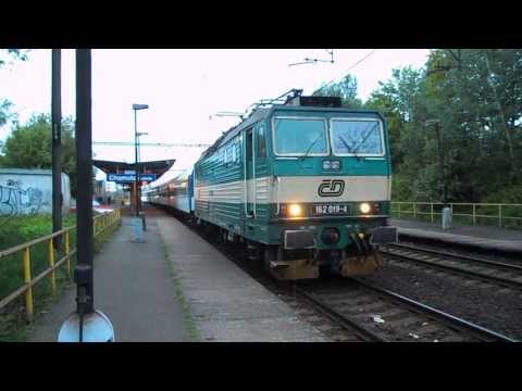 Odjezd vlaku Os 6805 v neobvyklém řazení (ČD 162.019) - Chomutov město, 14. 5. 2013