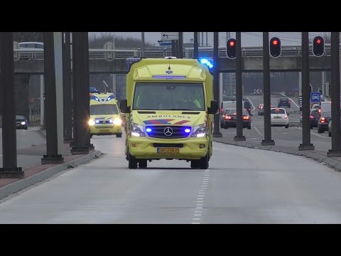 [Compilatie] Ambulances met spoed naar Meldingen en UMCG in Groningen